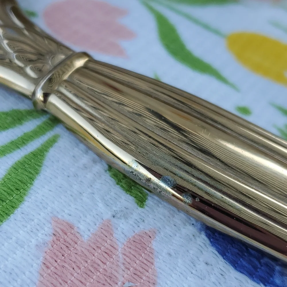 N/A golden silver